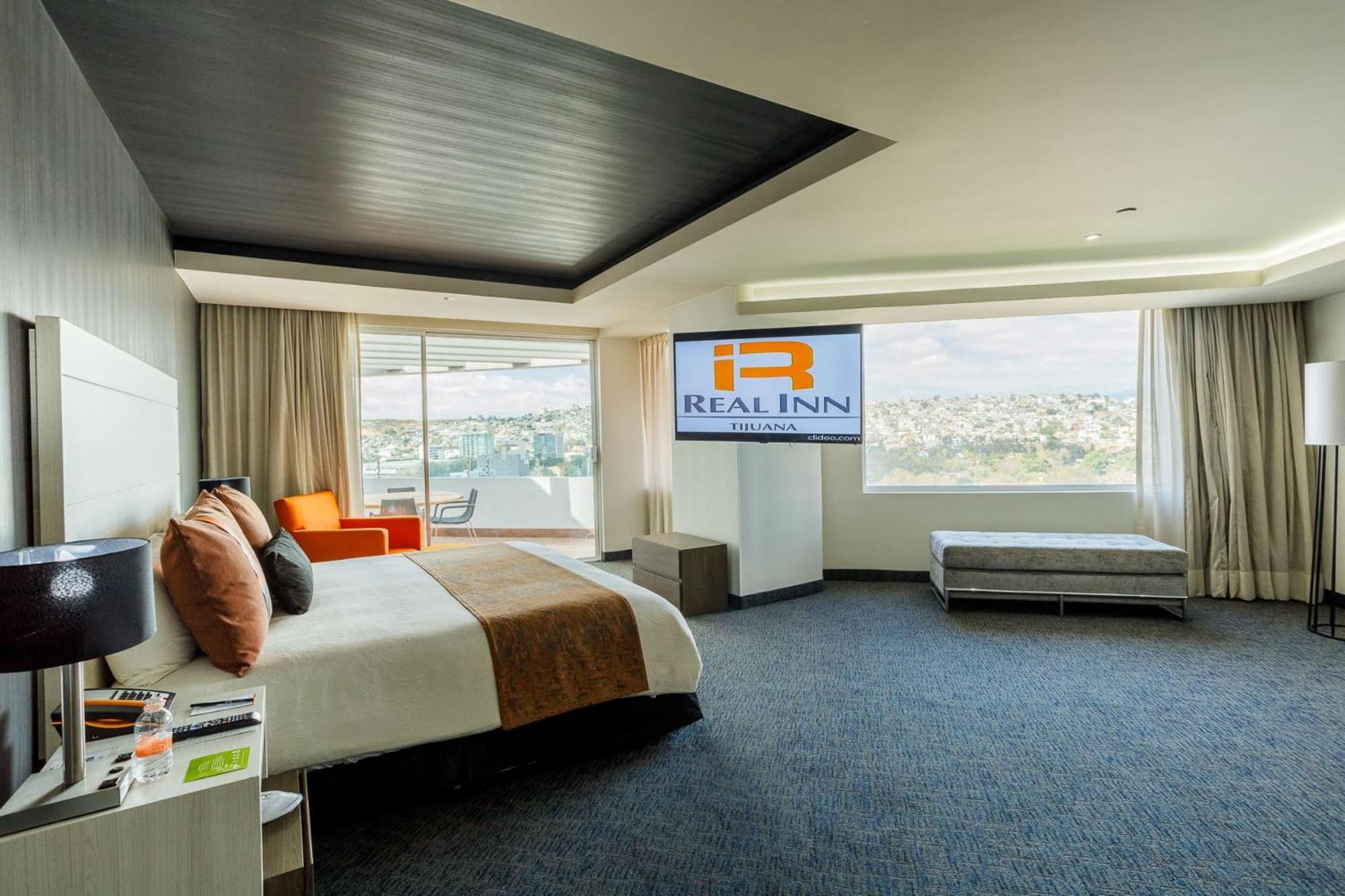 Real Inn Tijuana By Camino Real Hoteles Kültér fotó Real Inn Tijuana