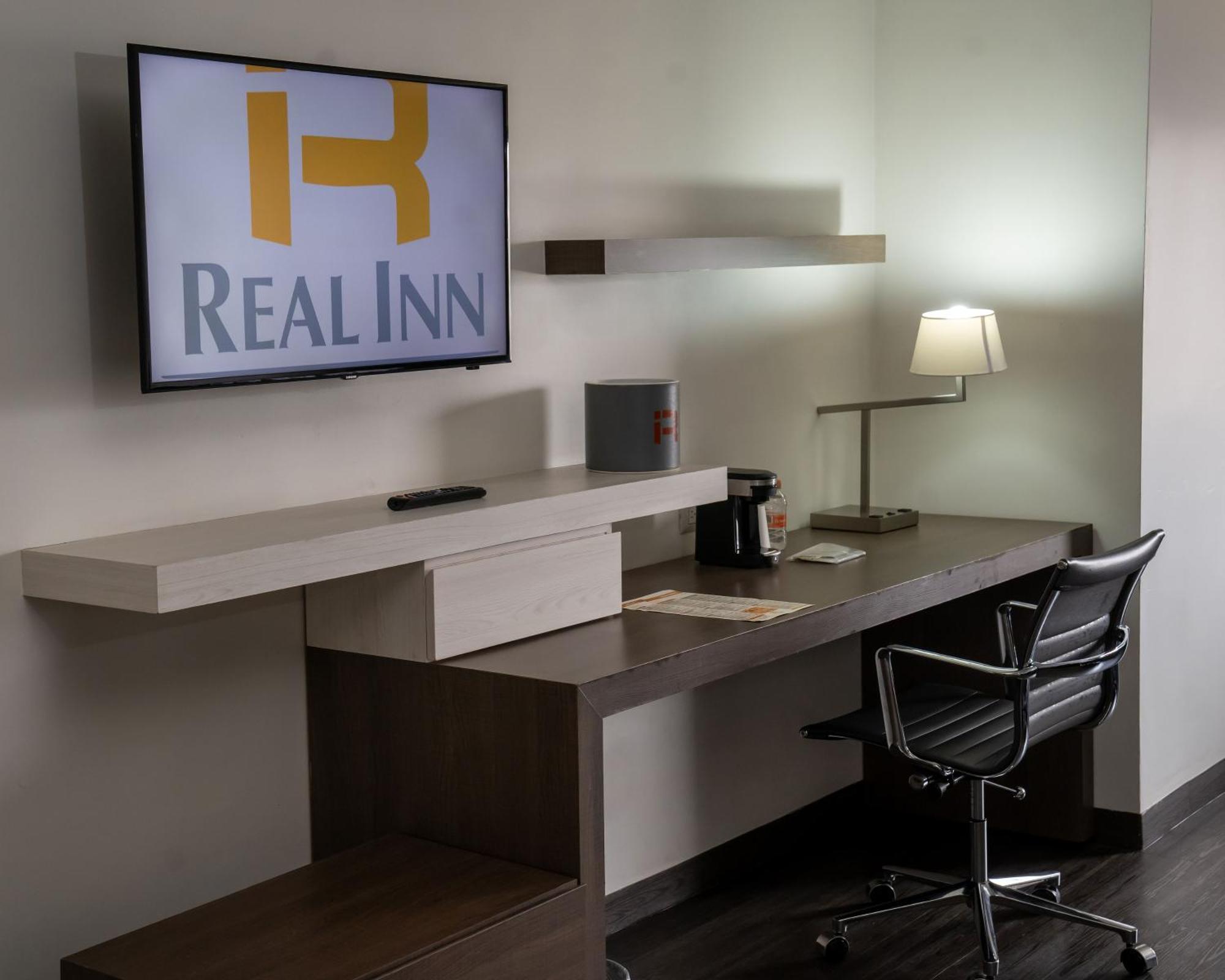 Real Inn Tijuana By Camino Real Hoteles Kültér fotó Real Inn